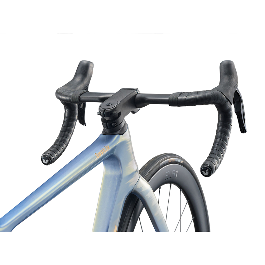 2026_EnviLivADVPro1_DreamyBlue_6