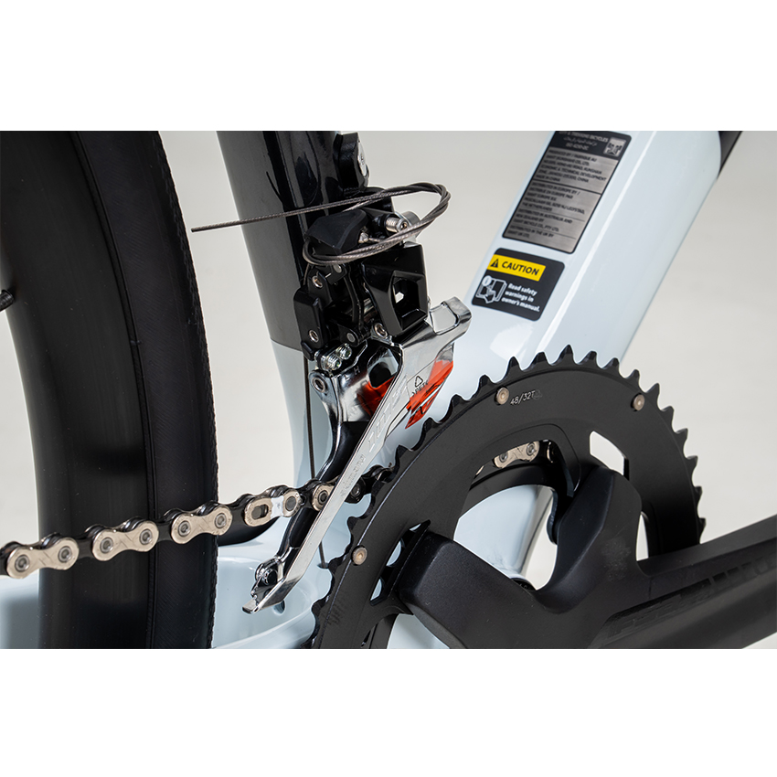 2026_FastroadADVAR1A_White_12