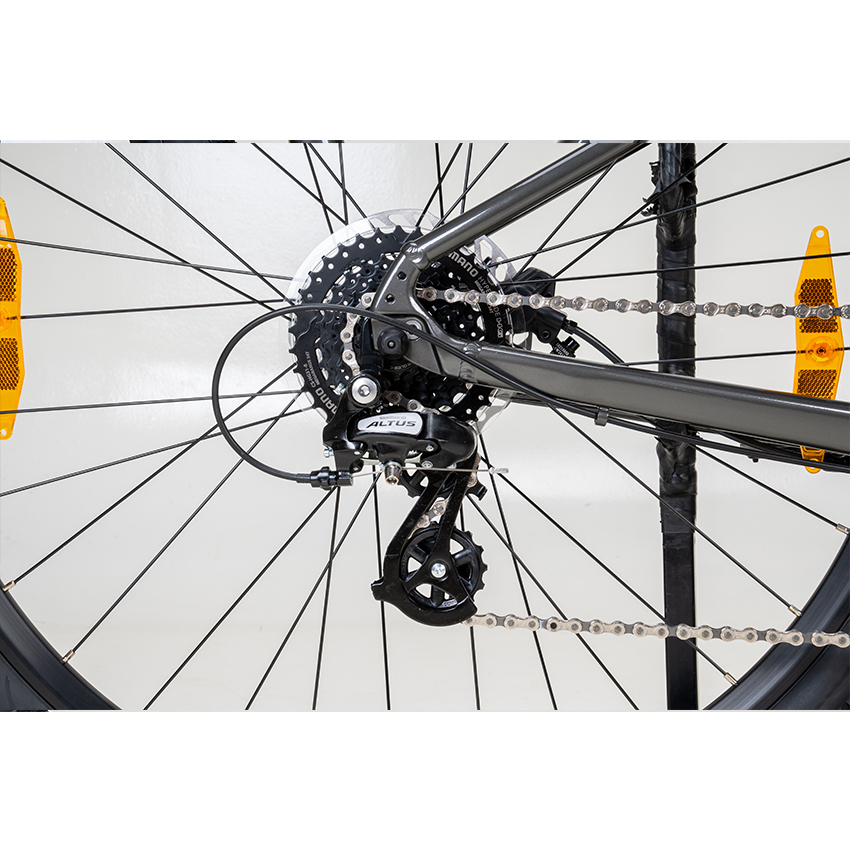 2026_Roam4_StealthChrome_5