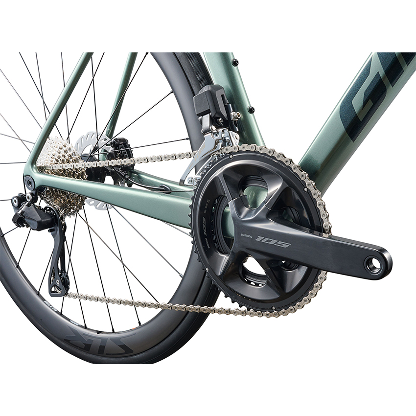 2026_TCRADV0PC_AlpineGreen_4