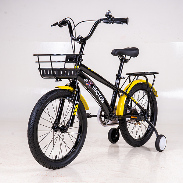 Polo4B_BlackYellow_2